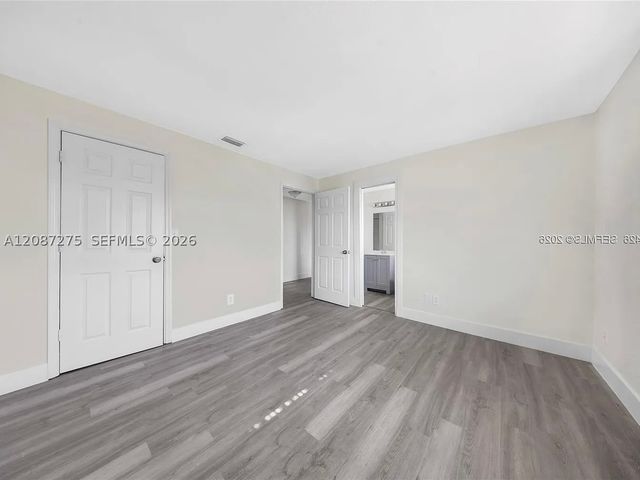 2550 NW 2nd Dr, Pompano Beach, FL 33064
