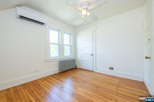 26 Cumberland Avenue, Verona, NJ 07044