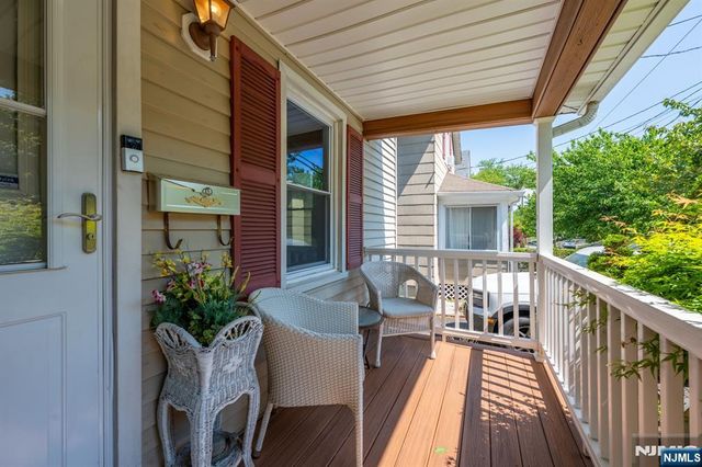 26 Cumberland Avenue, Verona, NJ 07044