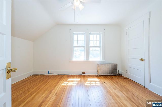 26 Cumberland Avenue, Verona, NJ 07044