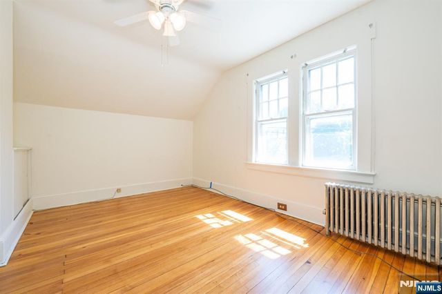 26 Cumberland Avenue, Verona, NJ 07044