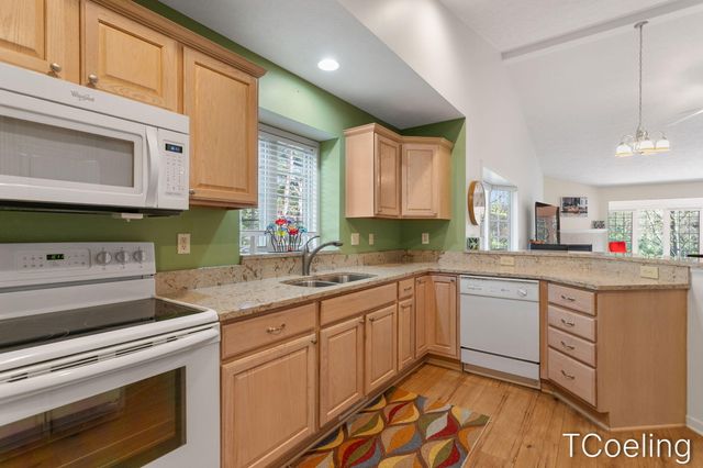 495 Timberlake E, Park Twp, MI 49424