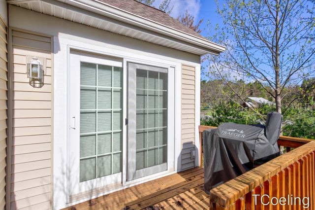 495 Timberlake E, Park Twp, MI 49424