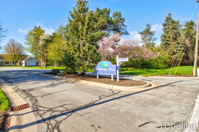 495 Timberlake E, Park Twp, MI 49424