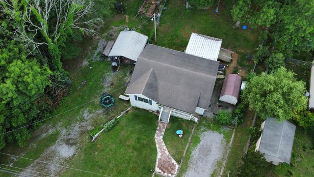 49 Roberts Ln, Lebanon, TN 37087