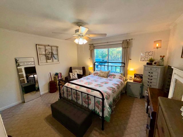 49 Roberts Ln, Lebanon, TN 37087
