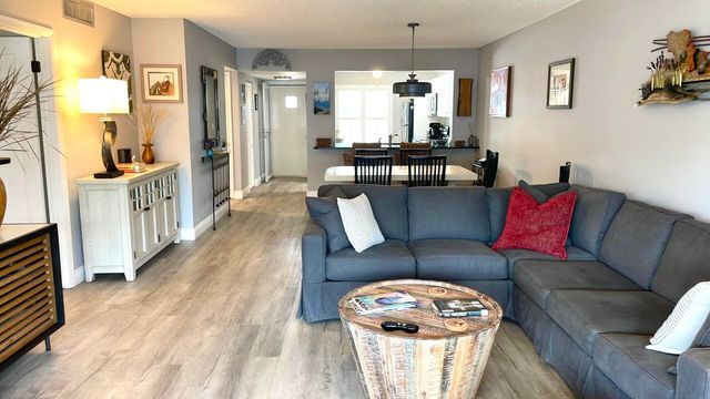 1856 SW Palm City Road 203, Stuart, FL 34994