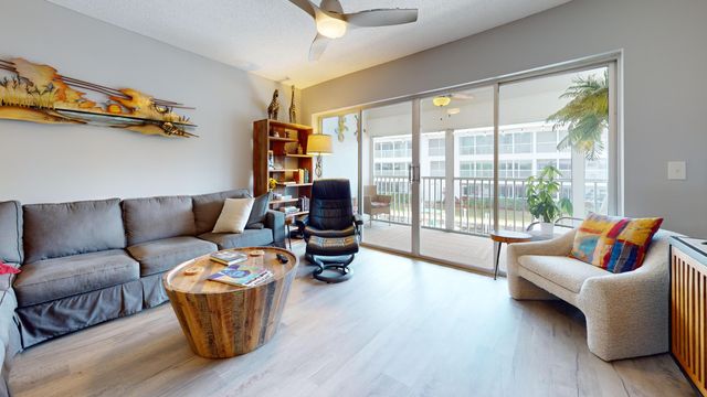 1856 SW Palm City Road 203, Stuart, FL 34994