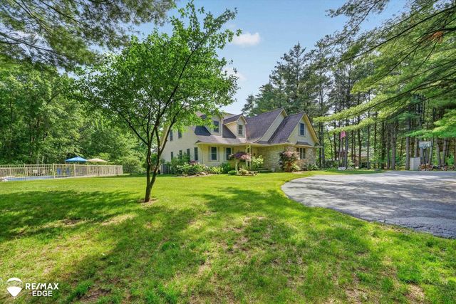 3393 Lippincott Road, Lapeer, MI 48446