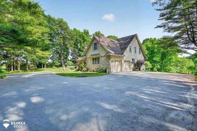 3393 Lippincott Road, Lapeer, MI 48446