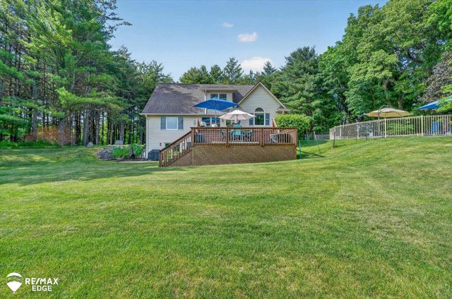 3393 Lippincott Road, Lapeer, MI 48446
