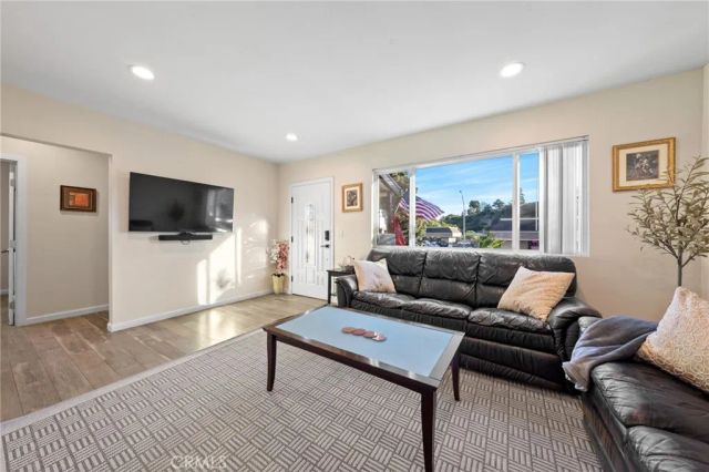 6240 University, San Diego, CA 92115