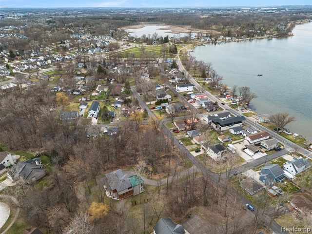 0000 Paramount Lot 50-22-02-379-018 Street, Novi, MI 48375