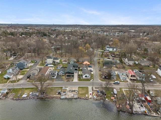 0000 Paramount Lot 50-22-02-379-018 Street, Novi, MI 48375