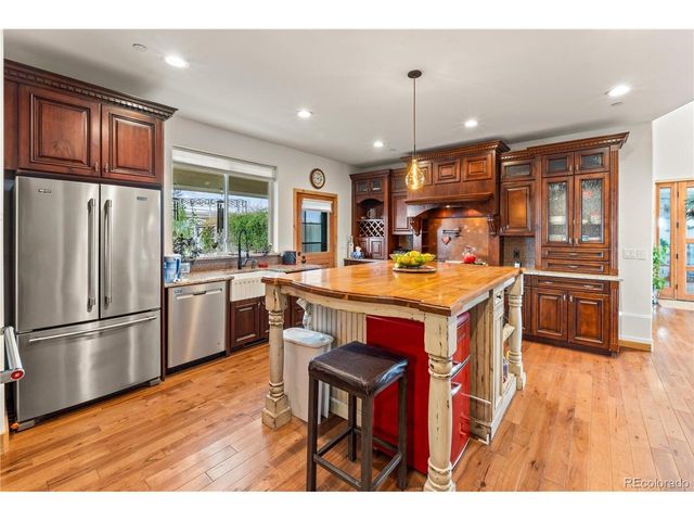 6170 N 79th St, Niwot, CO 80503