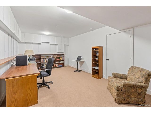 6170 N 79th St, Niwot, CO 80503