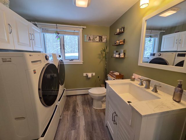 1462 King Hill Road, New London, NH 03257