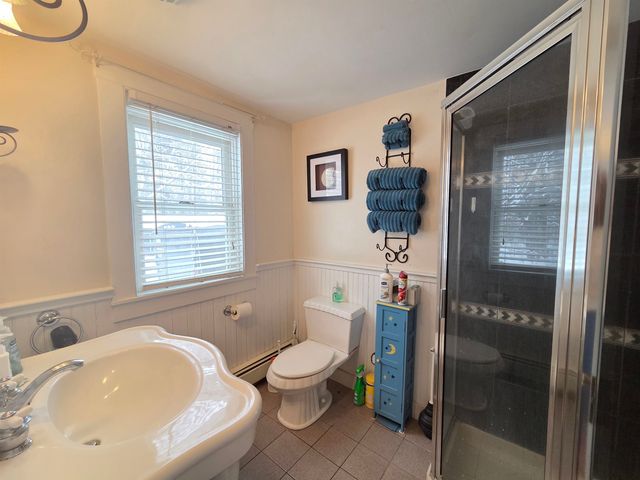 1462 King Hill Road, New London, NH 03257