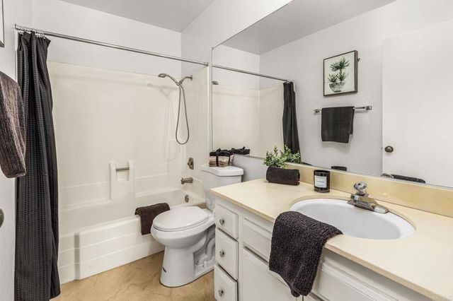 1731 Michael Glen, Escondido, CA 92026