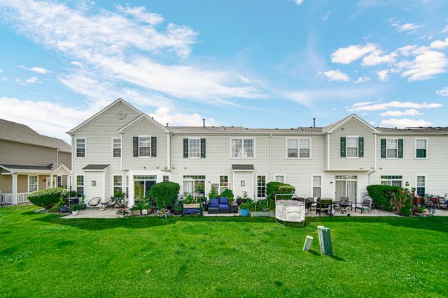 15239 KENMARE Circle, Manhattan, IL 60442