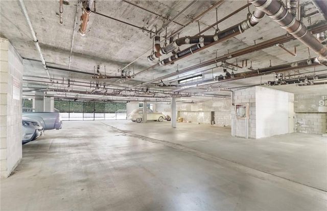 10234 Variel Avenue 12, Chatsworth (los Angeles), CA 91311