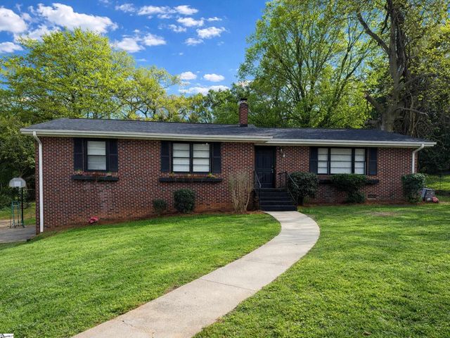 49 Foxhall Road, Greenville, SC 29605