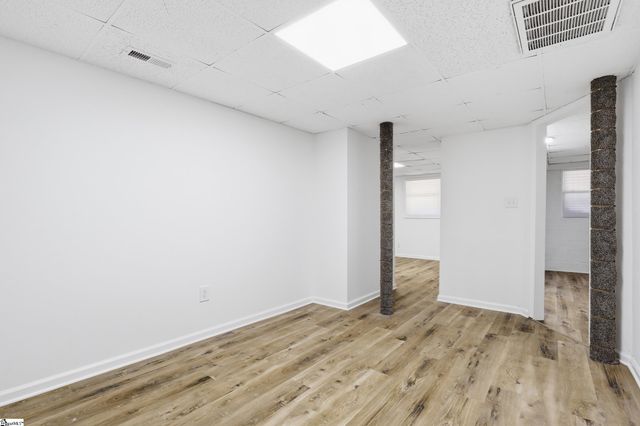 49 Foxhall Road, Greenville, SC 29605