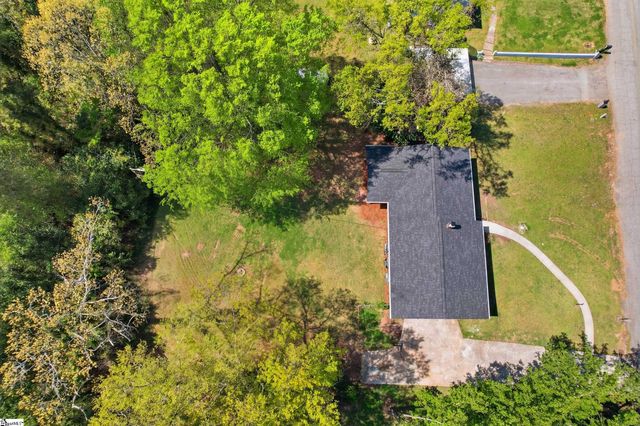 49 Foxhall Road, Greenville, SC 29605