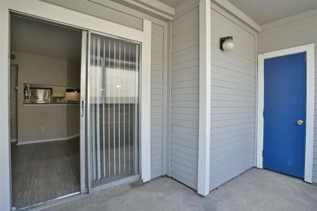 2700 S Dairy Ashford Road 638A, Houston, TX 77082