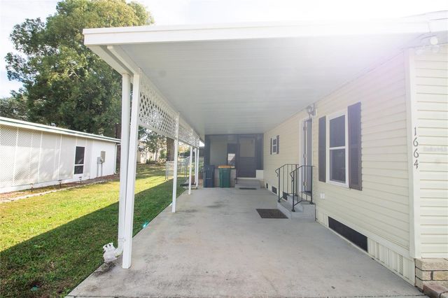 1664 ELKHART CIRCLE, Tavares, FL 32778