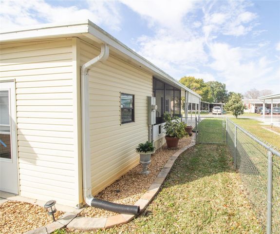 1664 ELKHART CIRCLE, Tavares, FL 32778