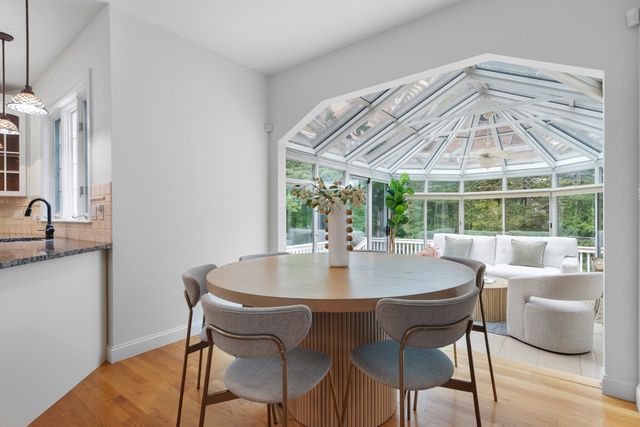 28 Cutler Farm Rd, Sudbury, MA 01776
