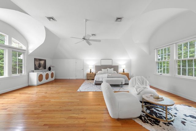 28 Cutler Farm Rd, Sudbury, MA 01776
