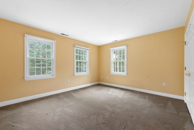 28 Cutler Farm Rd, Sudbury, MA 01776