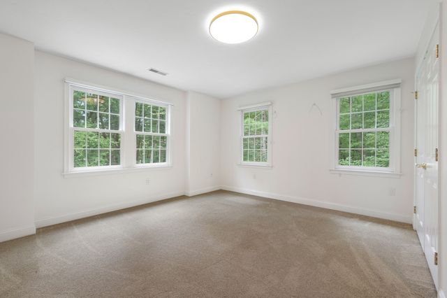 28 Cutler Farm Rd, Sudbury, MA 01776