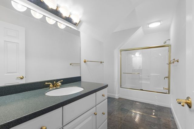 28 Cutler Farm Rd, Sudbury, MA 01776