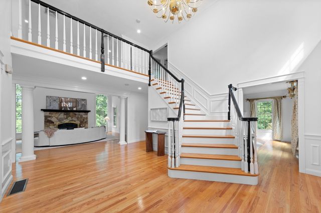 28 Cutler Farm Rd, Sudbury, MA 01776