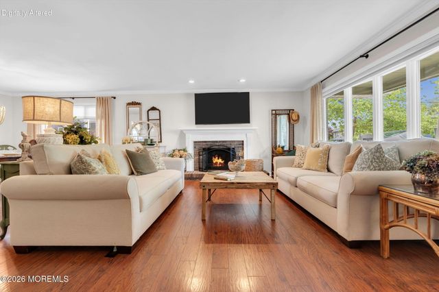29 Green Island Road, Toms River, NJ 08753