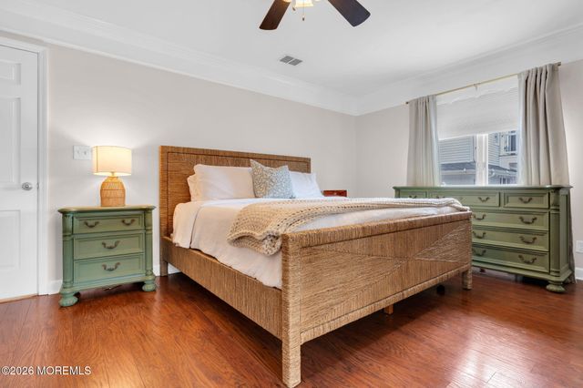 29 Green Island Road, Toms River, NJ 08753