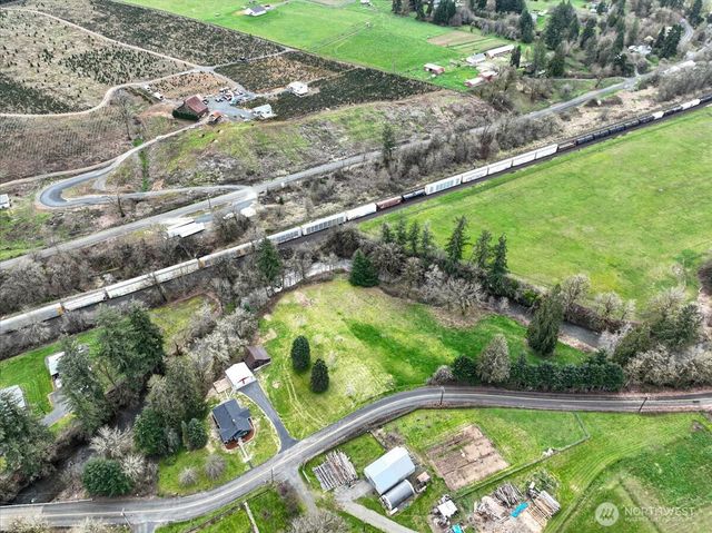 1313 HINING Road, Winlock, WA 98596