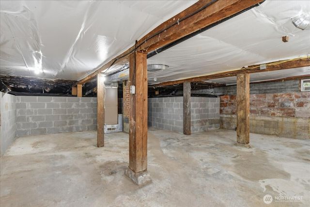 1313 HINING Road, Winlock, WA 98596