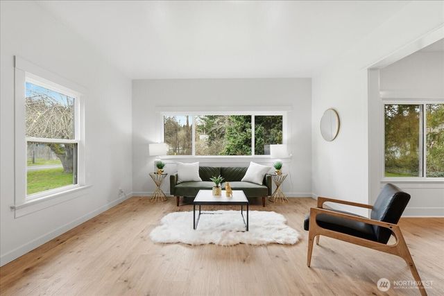 1313 HINING Road, Winlock, WA 98596