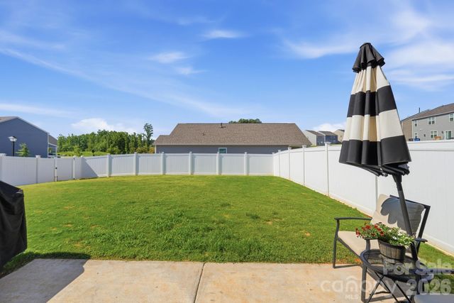 170 Giant Oak Avenue, Statesville, NC 28677