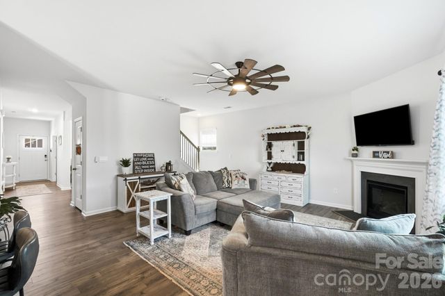 170 Giant Oak Avenue, Statesville, NC 28677