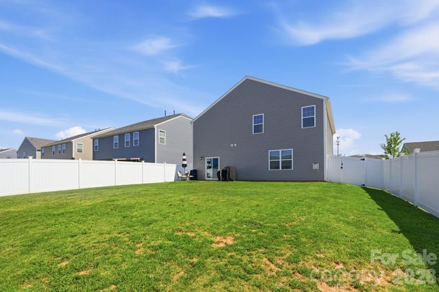 170 Giant Oak Avenue, Statesville, NC 28677