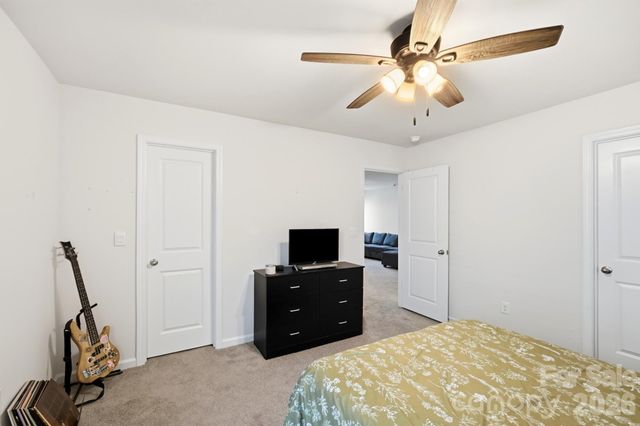 170 Giant Oak Avenue, Statesville, NC 28677