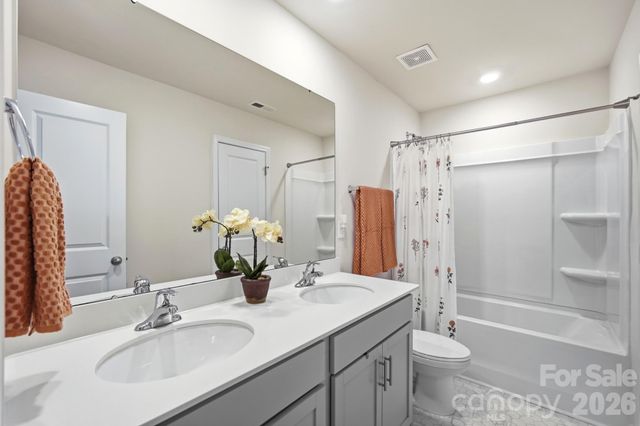 170 Giant Oak Avenue, Statesville, NC 28677