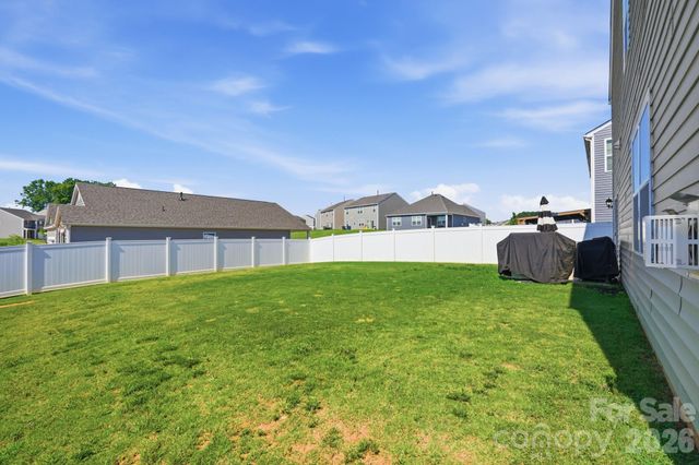 170 Giant Oak Avenue, Statesville, NC 28677