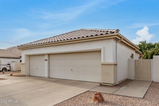 6558 E ROLAND Street, Mesa, AZ 85215