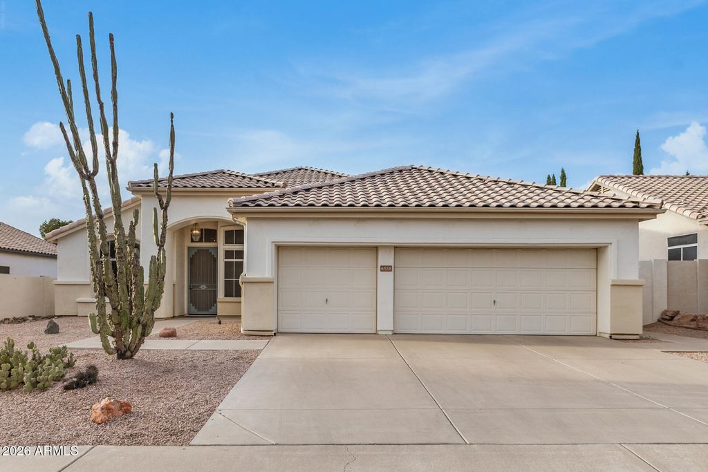 6558 E ROLAND Street, Mesa, AZ 85215